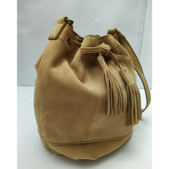 Lucky Brand Light Tan Suede Tassel Drawstring Closure Crossbody Shoulder Bag - Picture 3 of 12